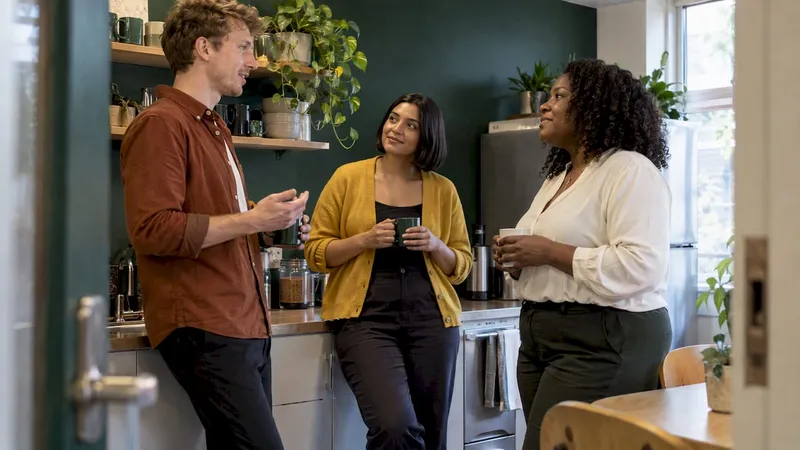 New Manager Icebreakers: 15 Ideas for Your First Team Meetings